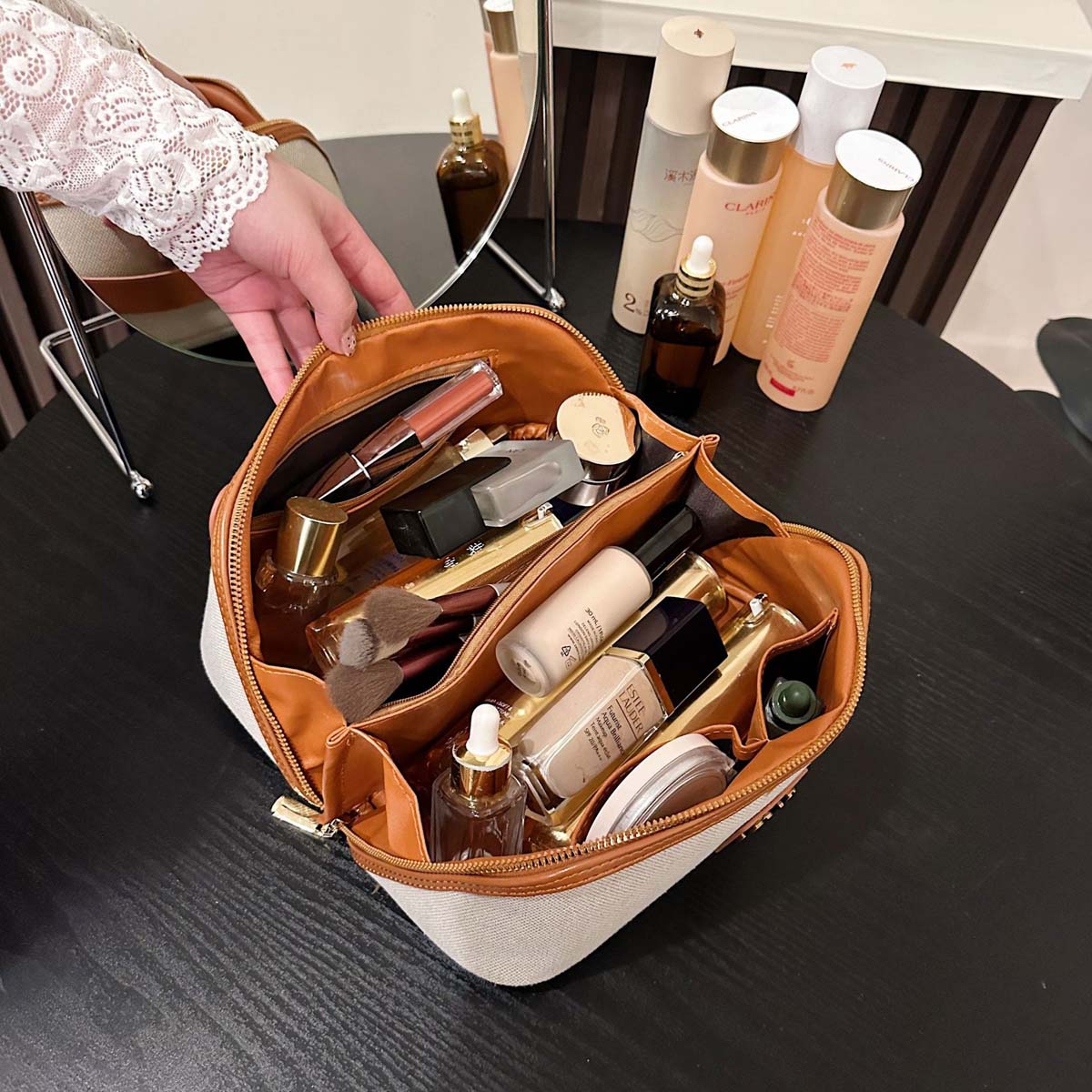 レトロで軽やかな高級感のあるシンプルなキャンバス製ハンドバッ - Luxury Skincare & Spa Reviews のレビューと価格